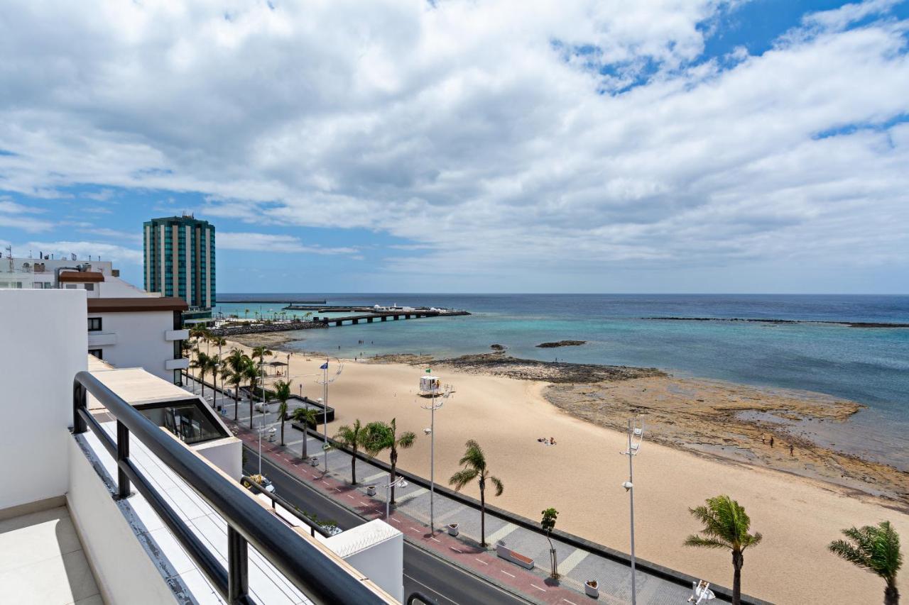 Luxury Beach Views 2Br House - Private Parking Arrecife  Exteriör bild